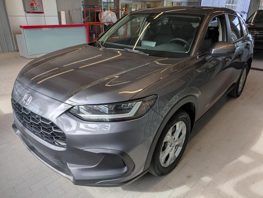 Honda Hr-v LX* FWD* АвтоКредит* (ЦЕНА ДО БГ), снимка 2 - Автомобили и джипове - 54139007