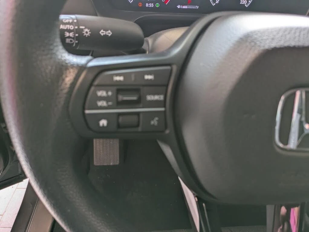 Honda Hr-v LX* FWD* АвтоКредит* (ЦЕНА ДО БГ), снимка 6 - Автомобили и джипове - 54139007