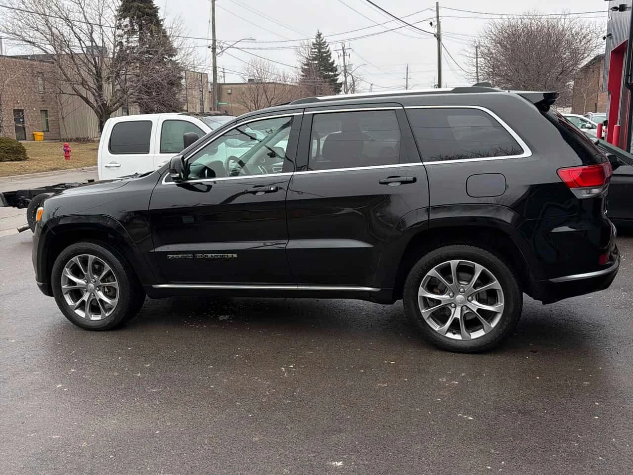 Jeep Grand cherokee * Summit * CARFAX * ЦЕНА ДО БГ, снимка 4 - Автомобили и джипове - 54583850