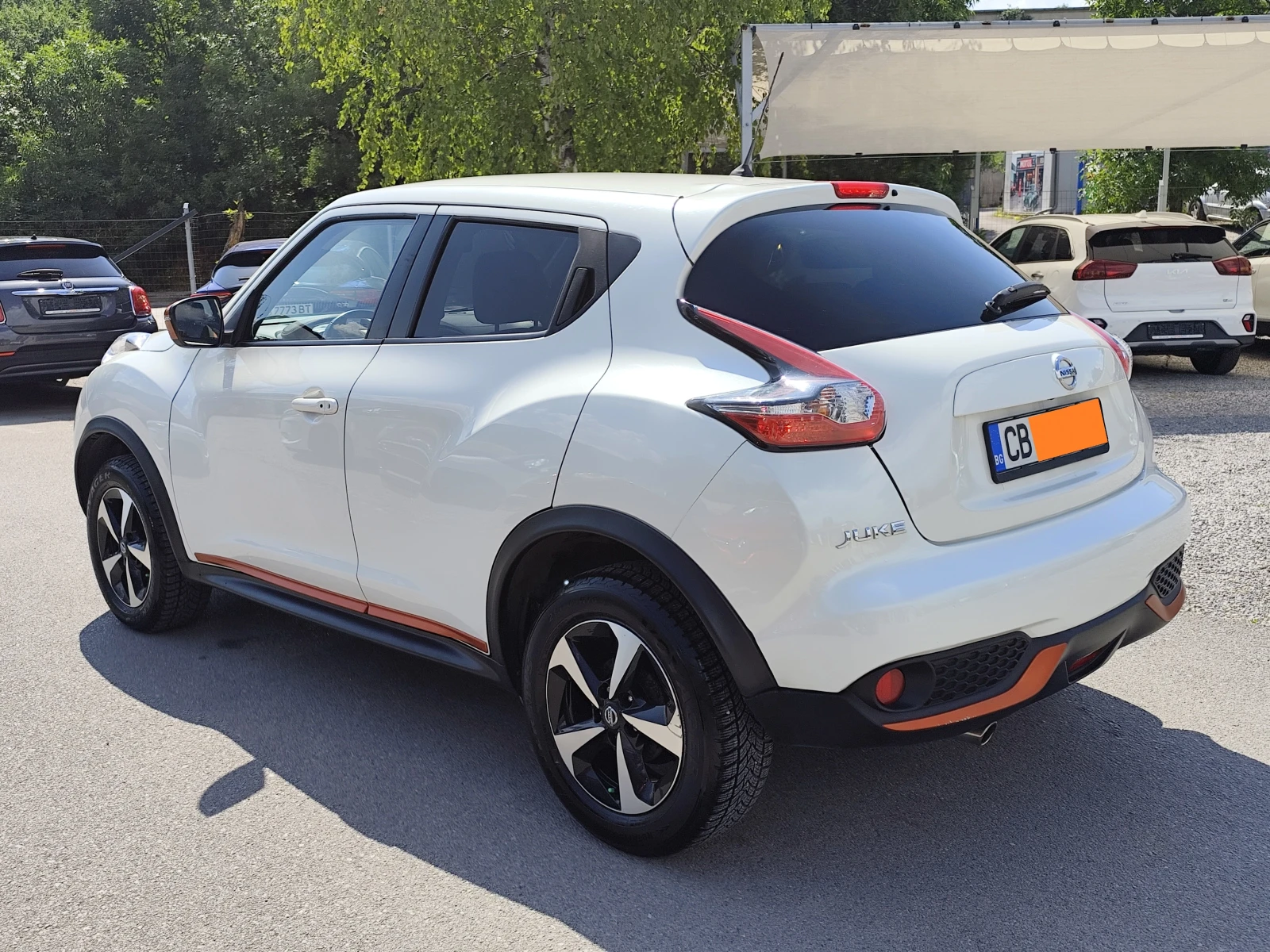 Nissan Juke 1.6i* EURO6D* LED* NAVI* CAMERA* , снимка 5 - Автомобили и джипове - 55332971