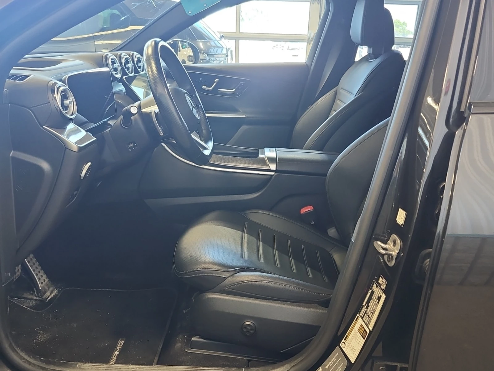 Mercedes-Benz GLC 300 * АВТОКРЕДИТ БЕЗ ПЪРВОНАЧАЛНА ВНОСКА* , снимка 5 - Автомобили и джипове - 55925546