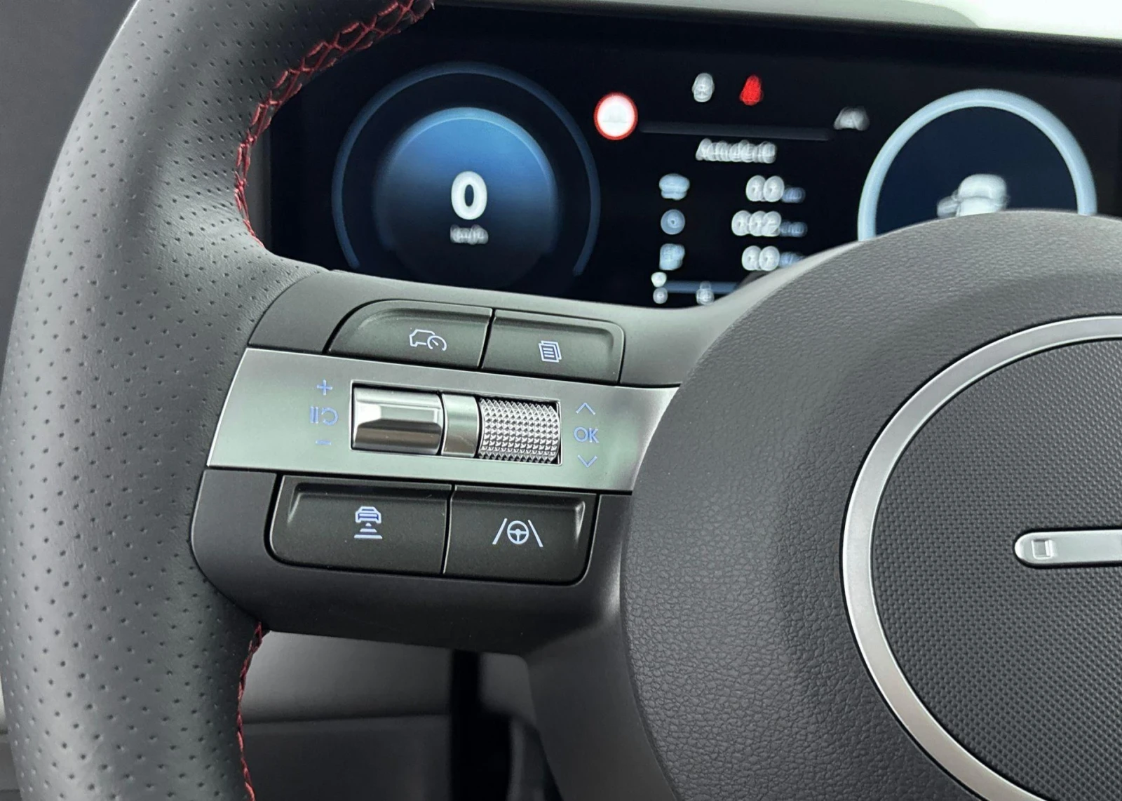 Hyundai Kona EV ЧИСТО НОВА!!! 65, 4 kWh N-LINE PREMIUM, снимка 8 - Автомобили и джипове - 56220460