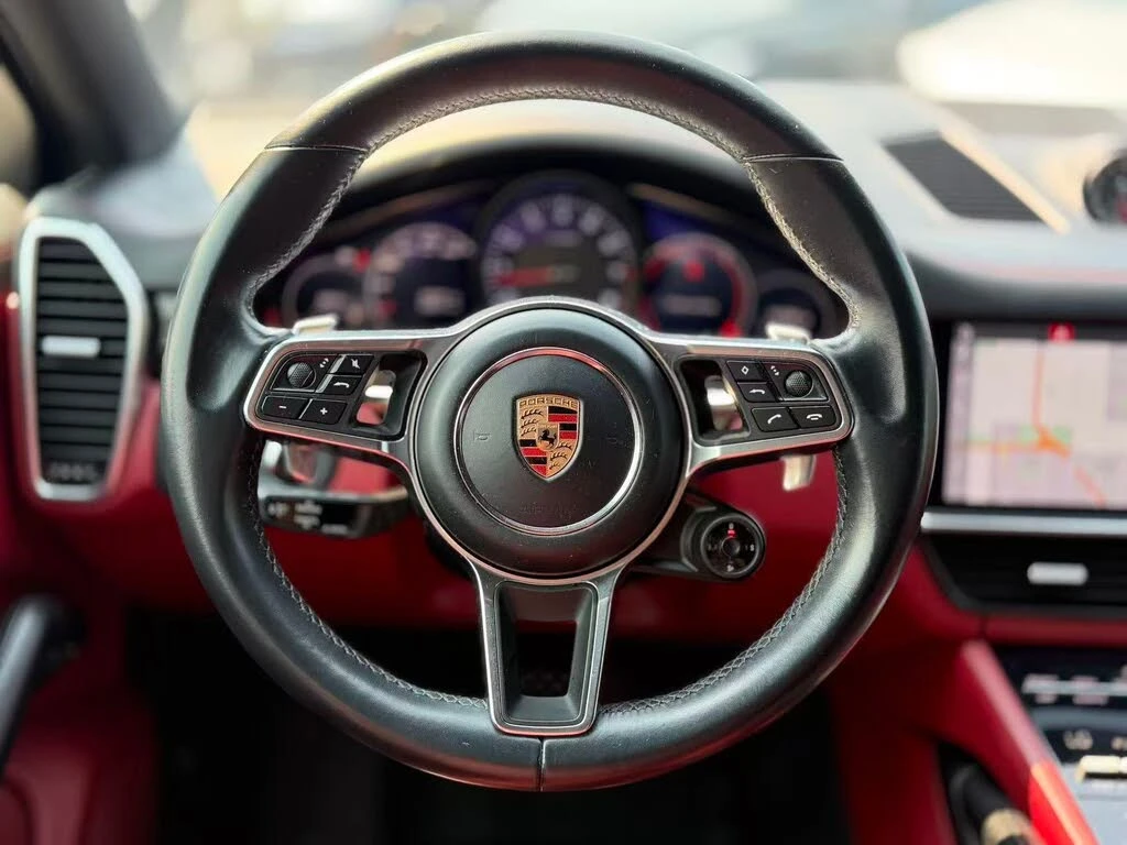 Porsche Cayenne 3.0T* COUPE* BOSE* CHRONO* ОБДУХ* ПАНО* КРАЙНА ЦЕН, снимка 10 - Автомобили и джипове - 56257840