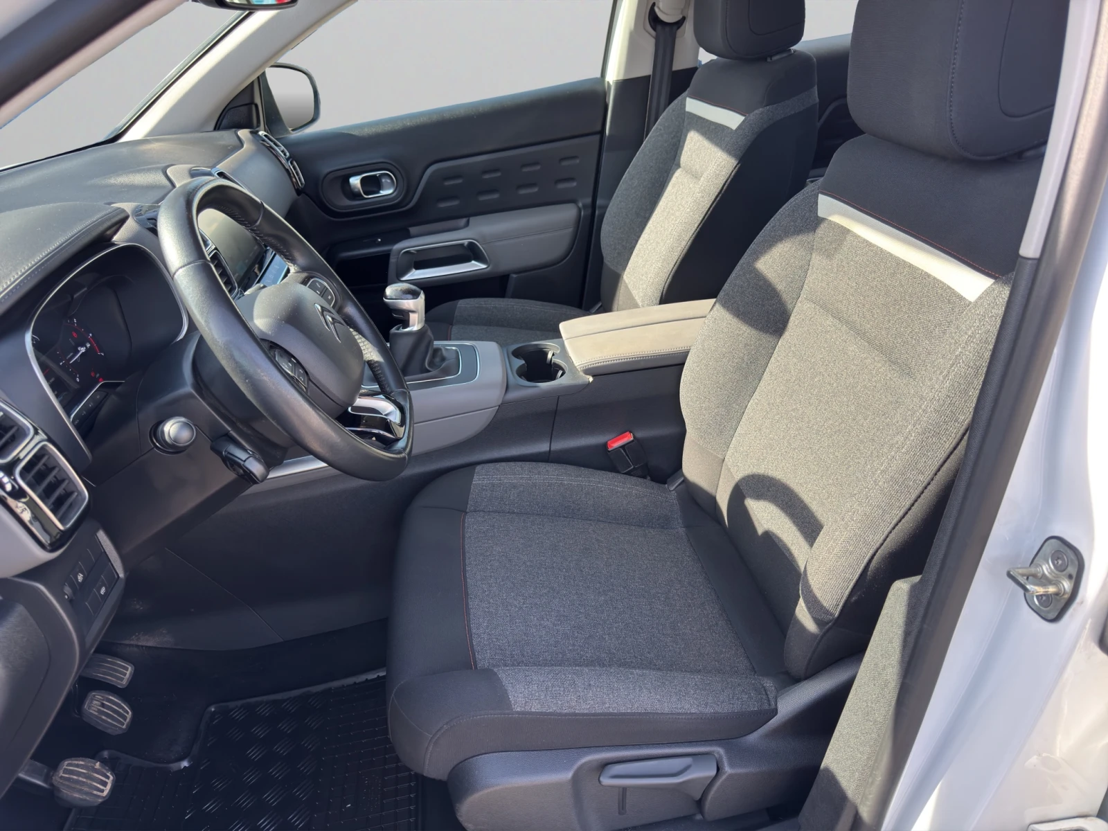 Citroen C5 Aircross SUV FEEL BlueHDi 130  S&S BVM6 E6 | Mobile.bg � ����������� 10