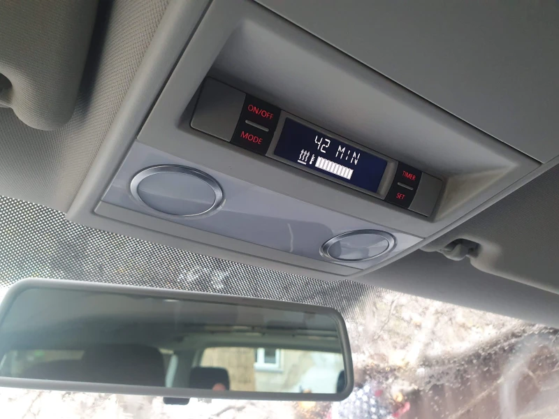 VW T5 MULTIVAN, снимка 14 - Бусове и автобуси - 52017714