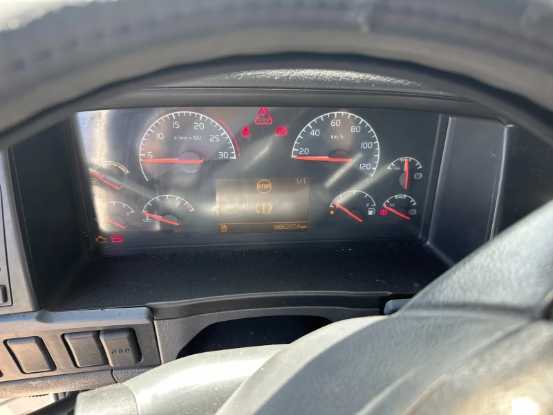 Volvo Fh FH 4x2 T, снимка 15 - Камиони - 49633781