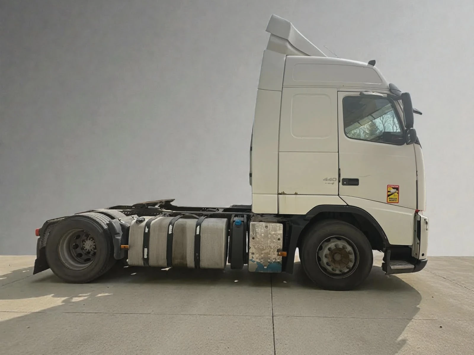 Volvo Fh FH 4x2 T 420 - изображение 5