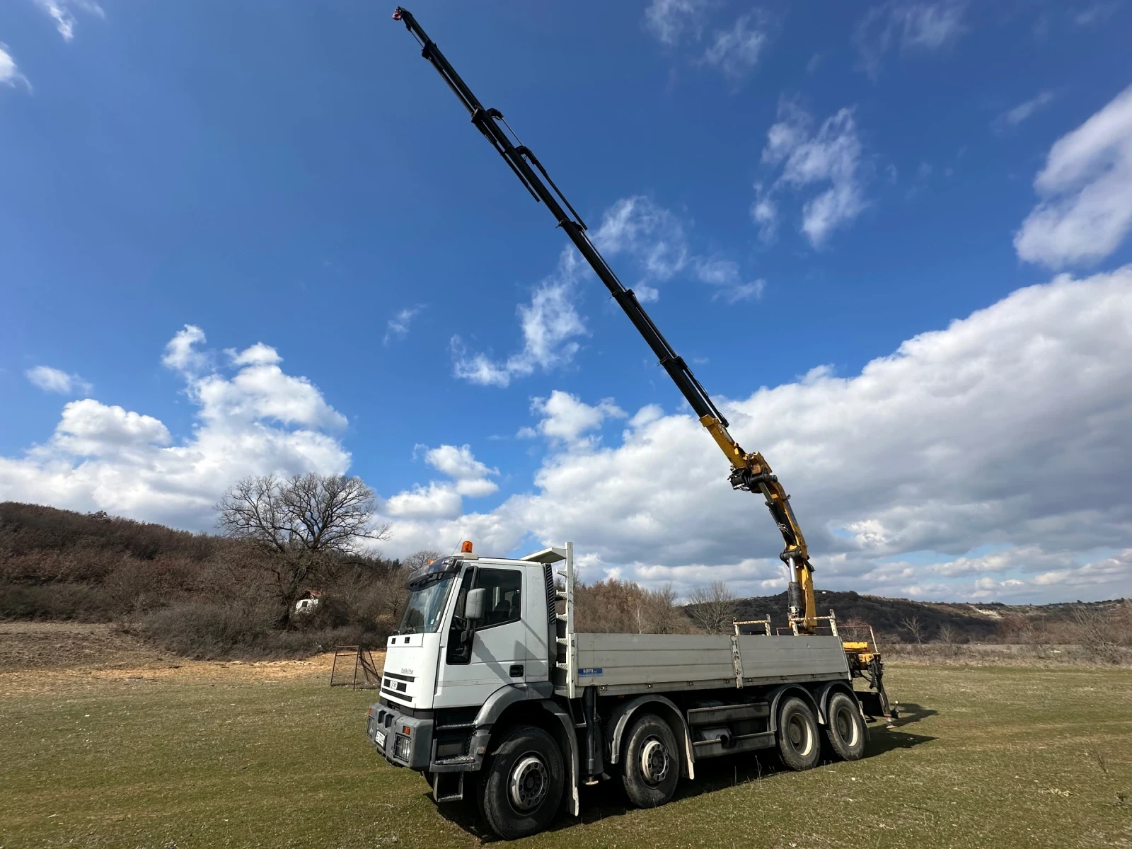 Iveco 410 E 44 H Curssor