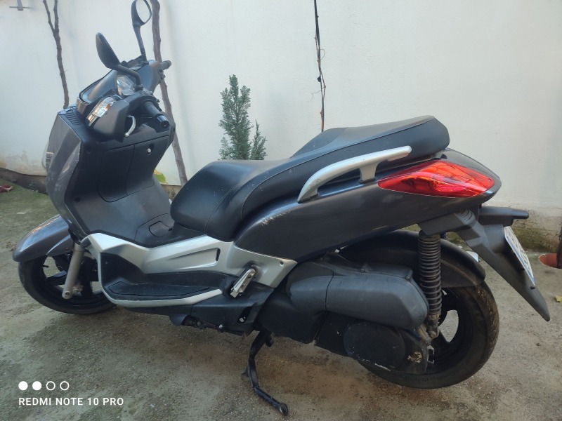 Yamaha X-max 250, снимка 3 - Мотоциклети и мототехника - 44810506