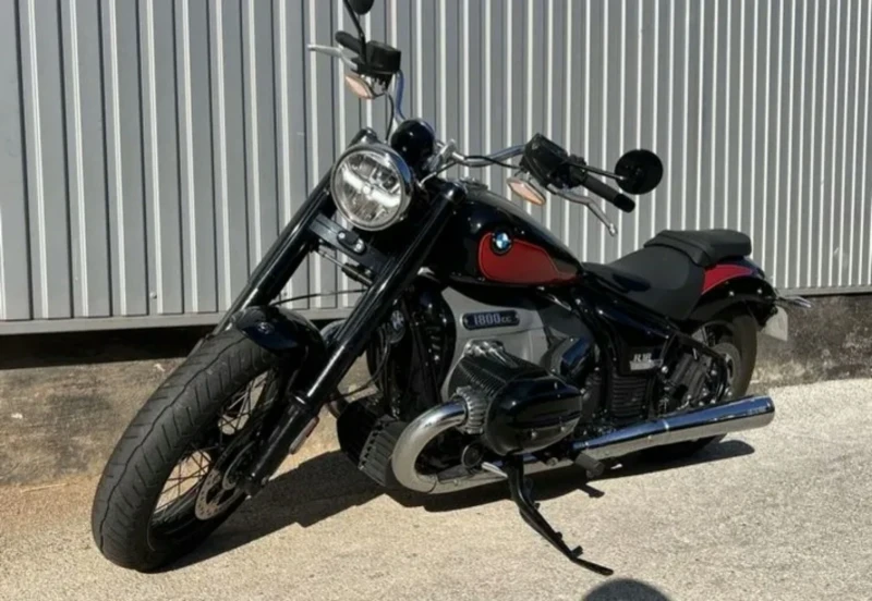 BMW R 18 Akrapovic, снимка 2 - Мотоциклети и мототехника - 51502701