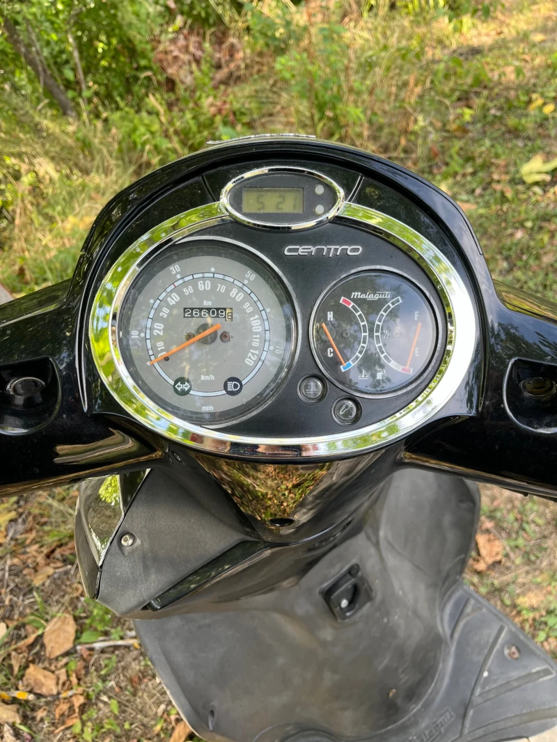 Malaguti Centro Centrо 125 ie, снимка 4 - Мотоциклети и мототехника - 51957821