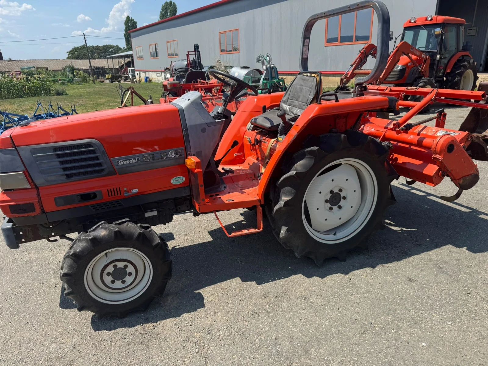 Трактор Kubota GL 24, снимка 5 - Селскостопанска техника - 55589919