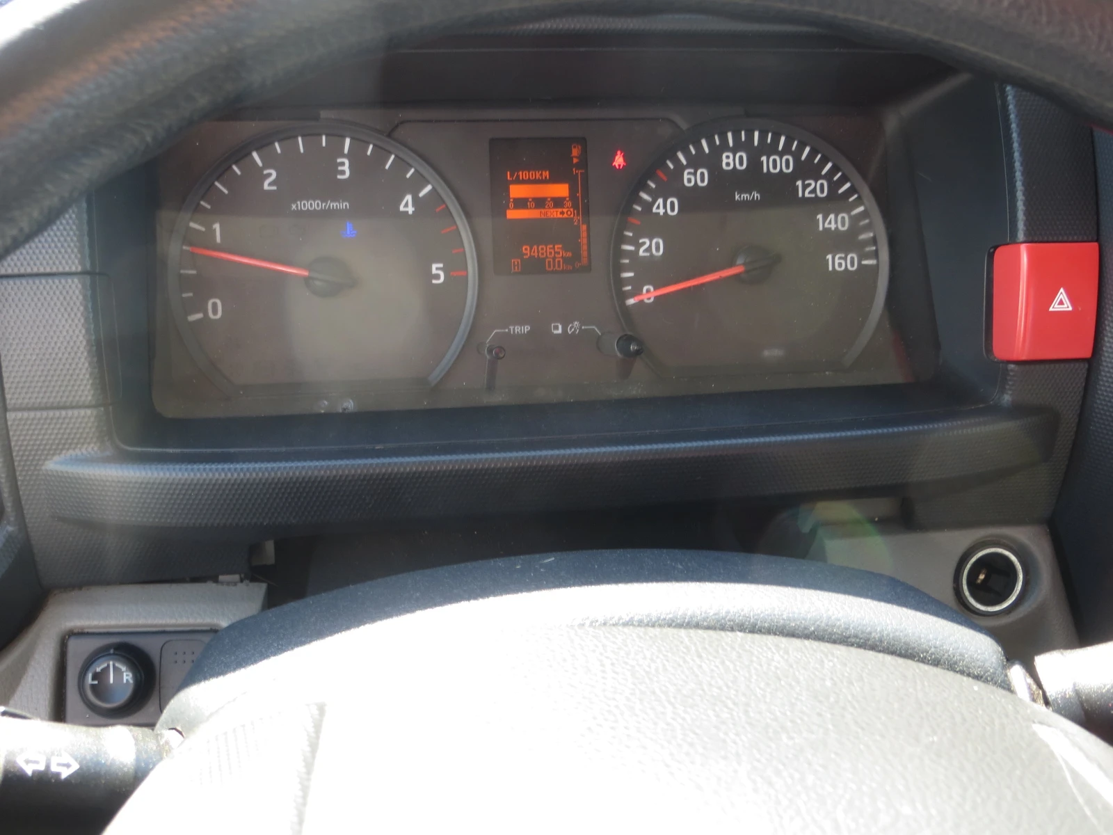 Автовишка Друга марка NISSAN CABSTAR 20M, снимка 13 - Индустриална техника - 55733211
