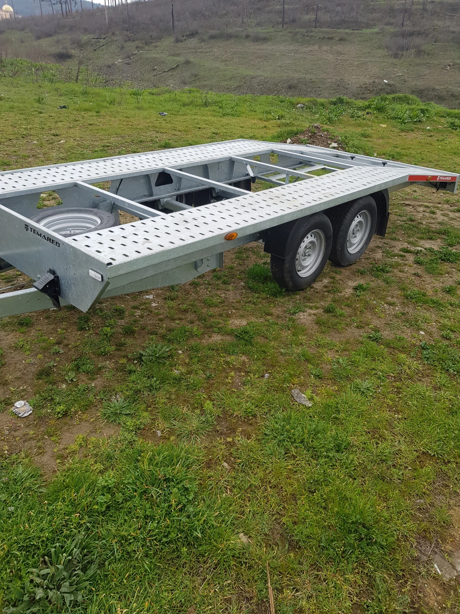 За автомобил Temared Теюарег, снимка 3 - Ремаркета - 53964659