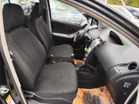 Toyota Yaris 1.0i* klima* 145000km* , снимка 12