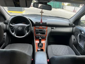 Mercedes-Benz C 200, снимка 15