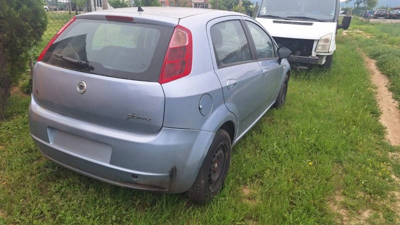 Fiat Punto 1.3 mJ, снимка 6 - Автомобили и джипове - 46717230