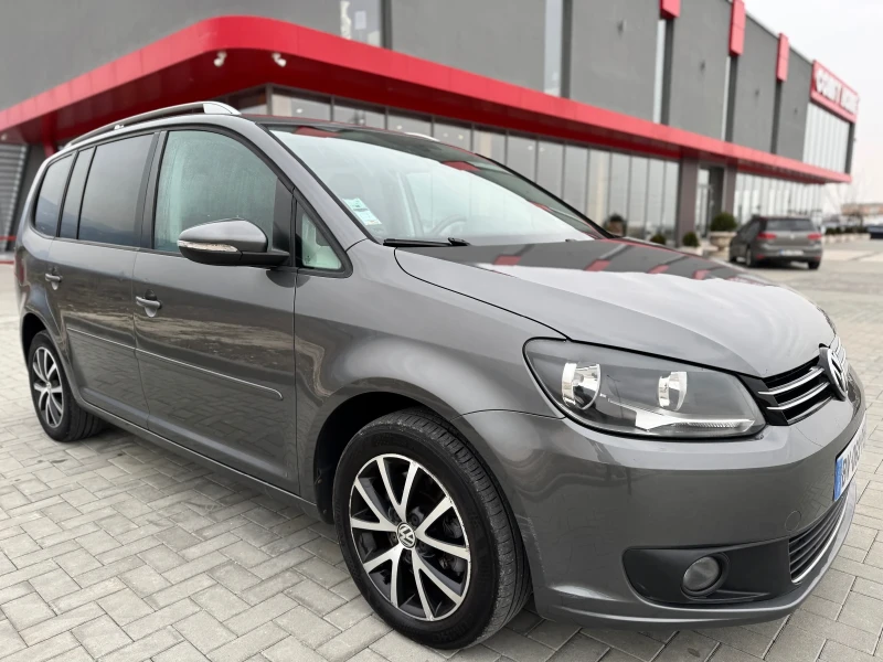 VW Touran 2.0 TDI DESING EDITION / 6+ 1 / NAVI / PARKTRONIC , снимка 1 - Автомобили и джипове - 49262036