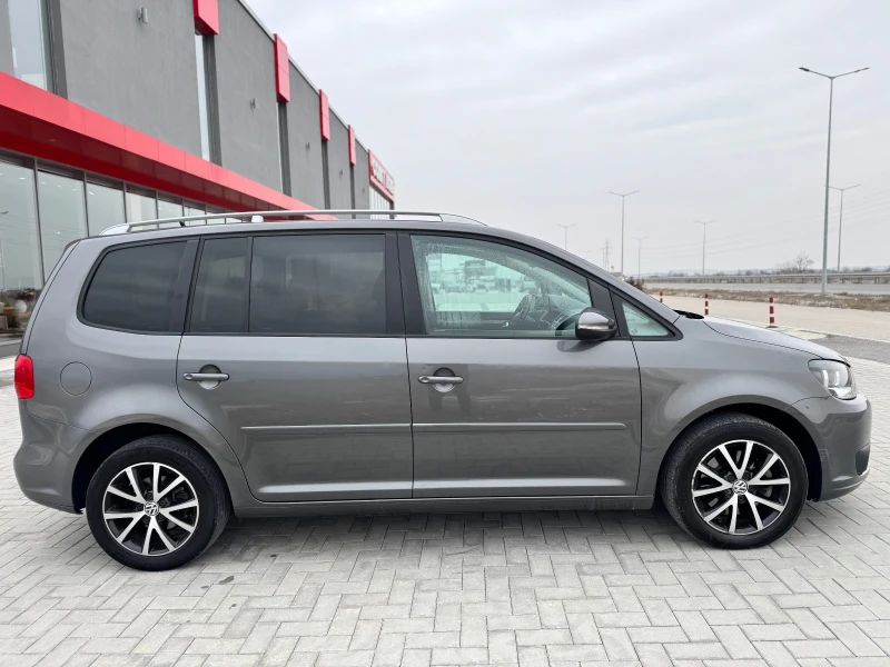 VW Touran 2.0 TDI DESING EDITION / 6+ 1 / NAVI / PARKTRONIC , снимка 5 - Автомобили и джипове - 49262036