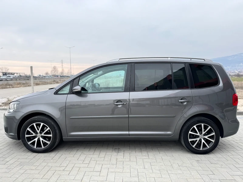 VW Touran 2.0 TDI DESING EDITION / 6+ 1 / NAVI / PARKTRONIC , снимка 4 - Автомобили и джипове - 49262036