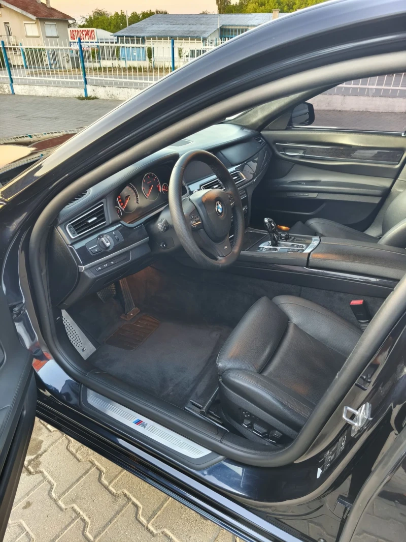 BMW 740 М пакет Обслужена , снимка 11 - Автомобили и джипове - 51385206