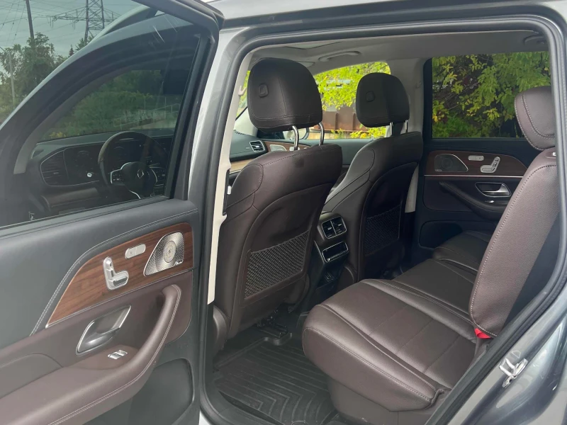 Mercedes-Benz GLS 450 Distronic/Burmester/Keyless/въздух/подгрев/пано., снимка 12 - Автомобили и джипове - 52317805