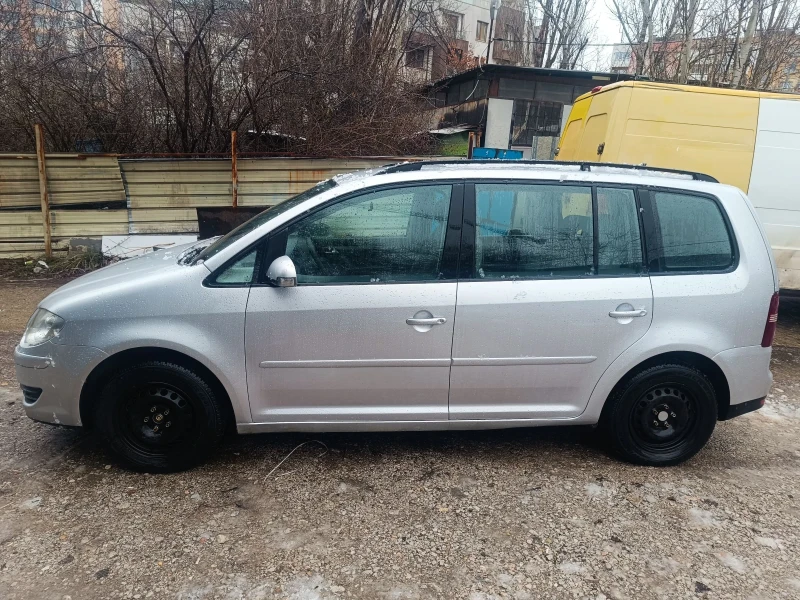 VW Touran 1.9 TDI 105 кс., снимка 2 - Автомобили и джипове - 53055020