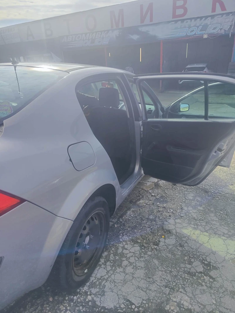 Renault Megane, снимка 12 - Автомобили и джипове - 53103351