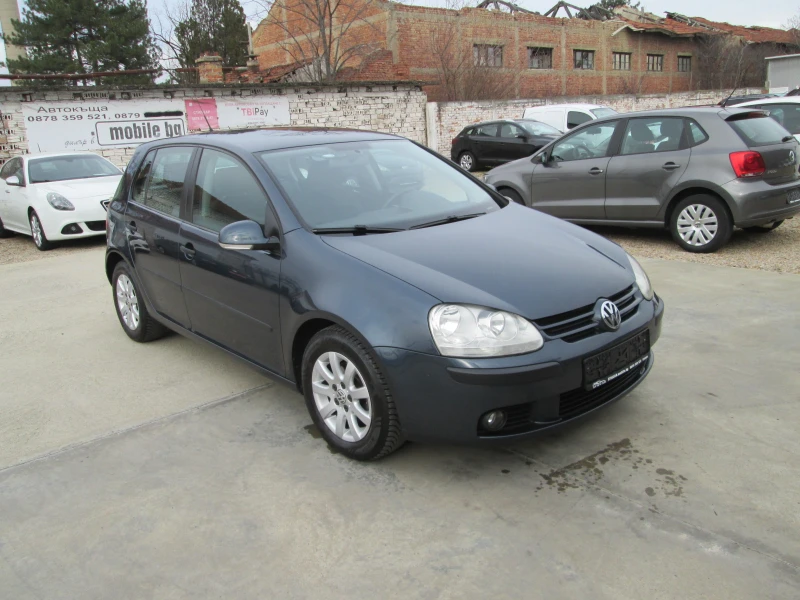 VW Golf 1.6FSI 116kc-Сервизна история, снимка 2 - Автомобили и джипове - 53186215