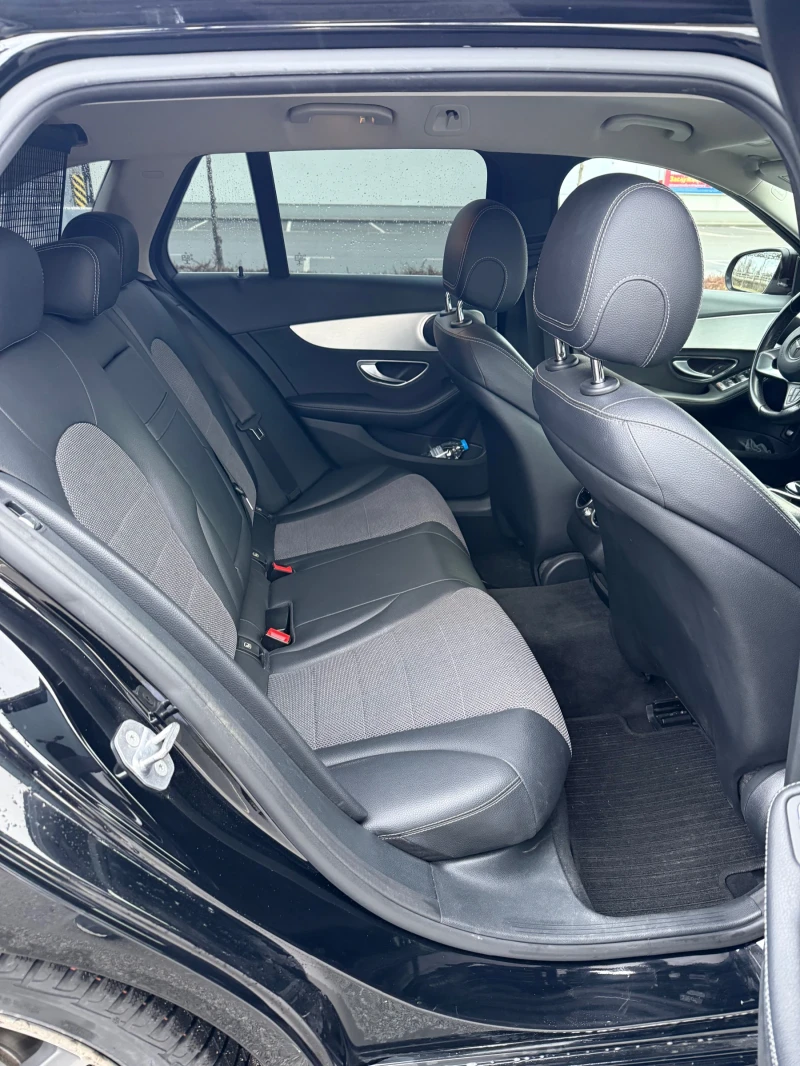 Mercedes-Benz C 220 Airmatic 4matic, снимка 13 - Автомобили и джипове - 53248602
