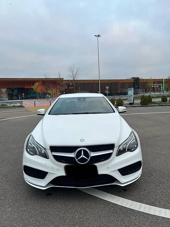 Mercedes-Benz E 250 AMG paket, снимка 3 - Автомобили и джипове - 48266218