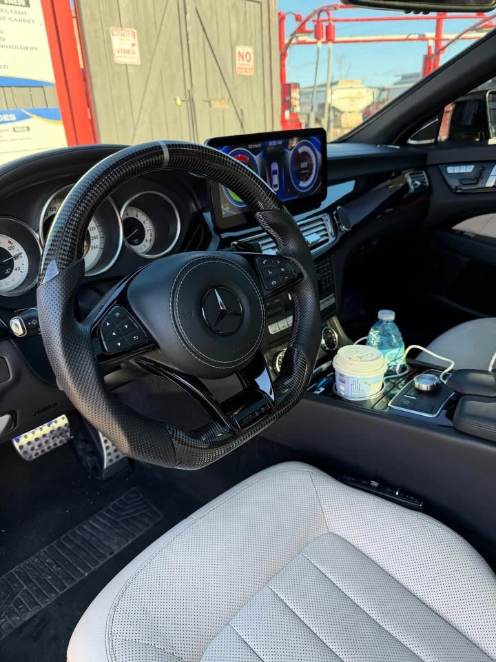 Mercedes-Benz CLS 550 * CARFAX * БЕЗ ПЪРВОНАЧАЛНА ВНОСКА, снимка 7 - Автомобили и джипове - 52998039