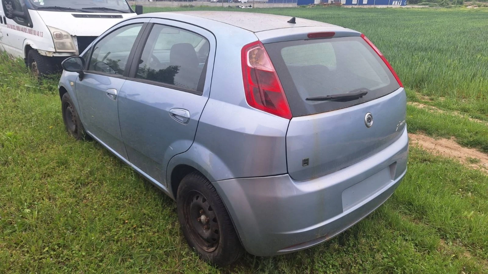 Fiat Punto 1.3 mJ - изображение 5