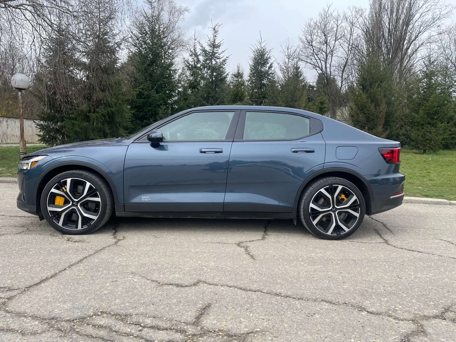 Polestar 2 Dual Motor 4x4 - изображение 2
