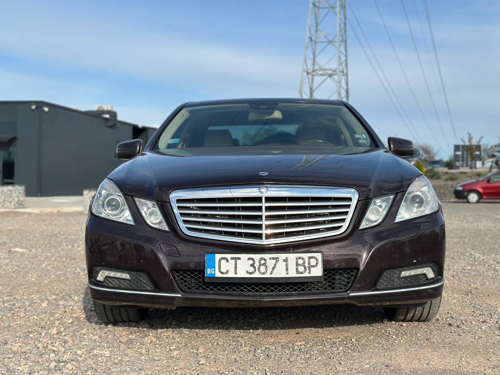 Mercedes-Benz E 500 4MATIC - изображение 2