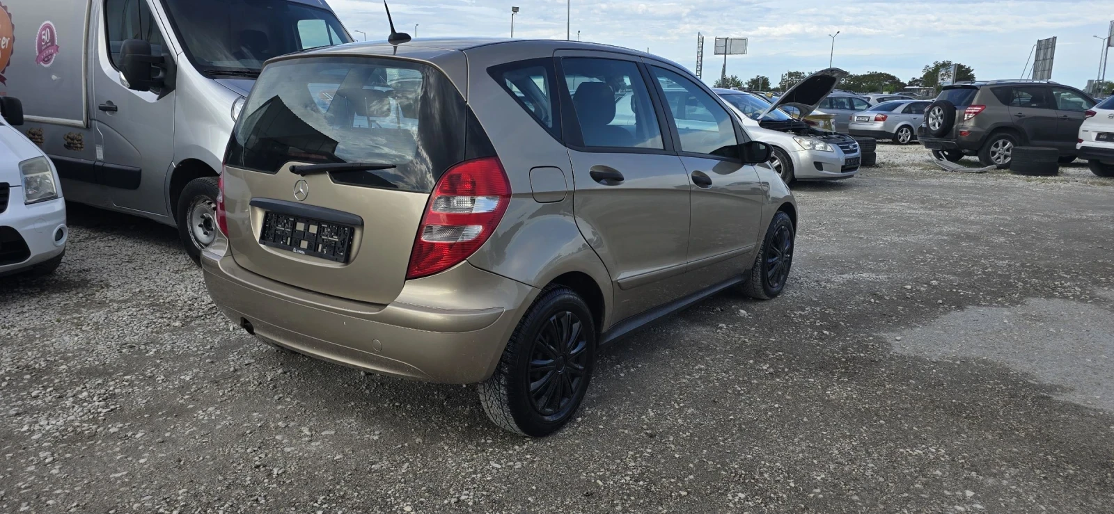 Mercedes-Benz A 150 1.5 БЕНЗИН ОБСЛУЖЕНА - изображение 5