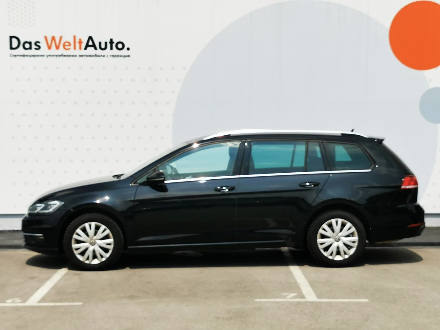 VW Golf Variant Highline 2.0TDI BMT - изображение 3