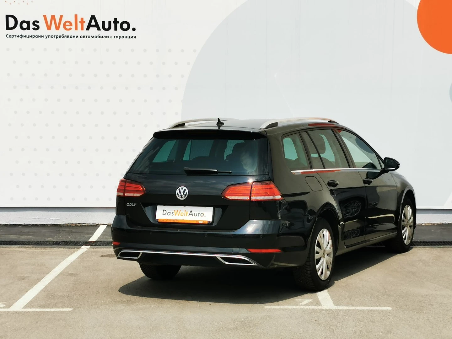 VW Golf Variant Highline 2.0TDI BMT - изображение 2