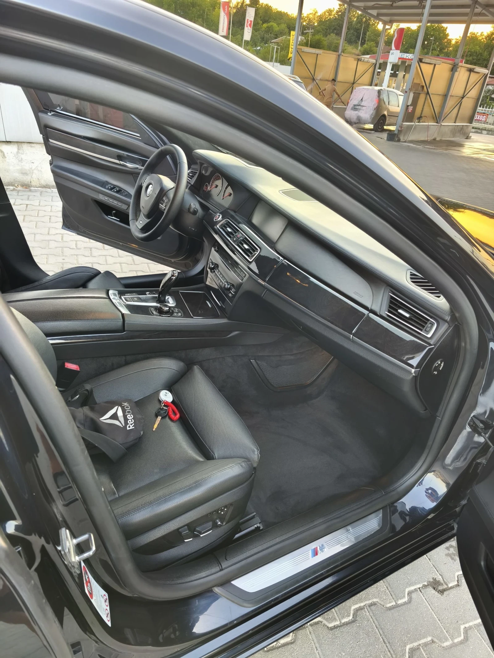 BMW 740     | Mobile.bg   12