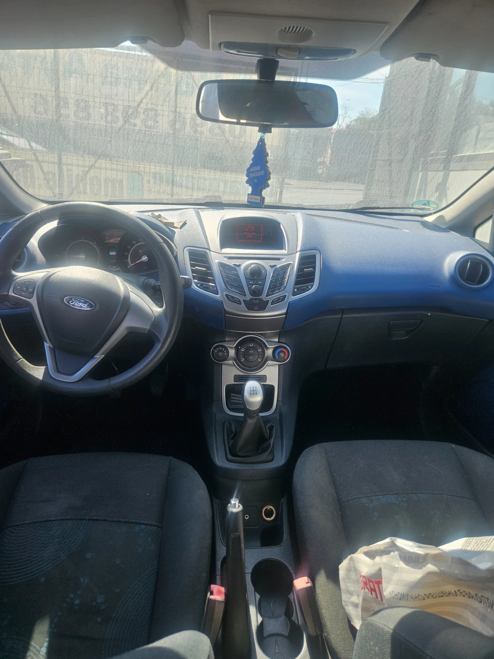 Ford Fiesta 1.6HDI, 1.2I - изображение 5