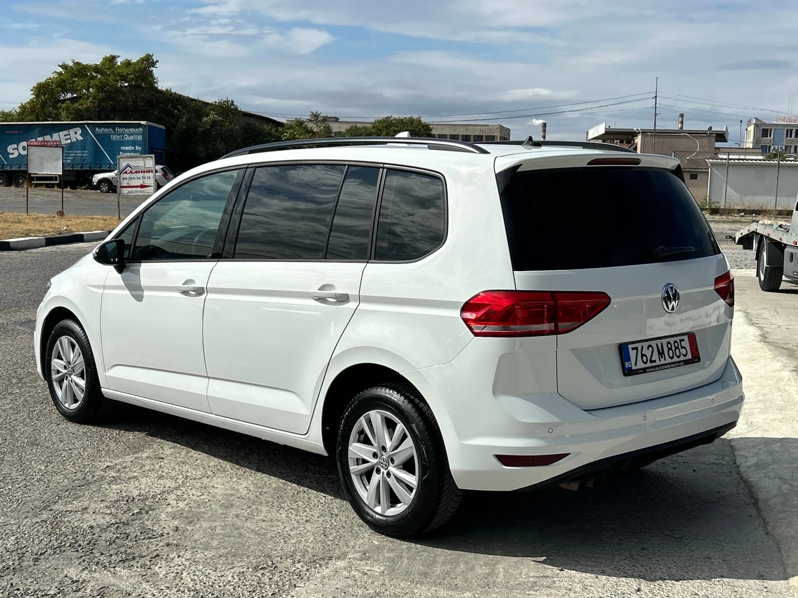 VW Touran 2.0TDI 150ps DSG FULL LED ТОП Състояние  - изображение 9