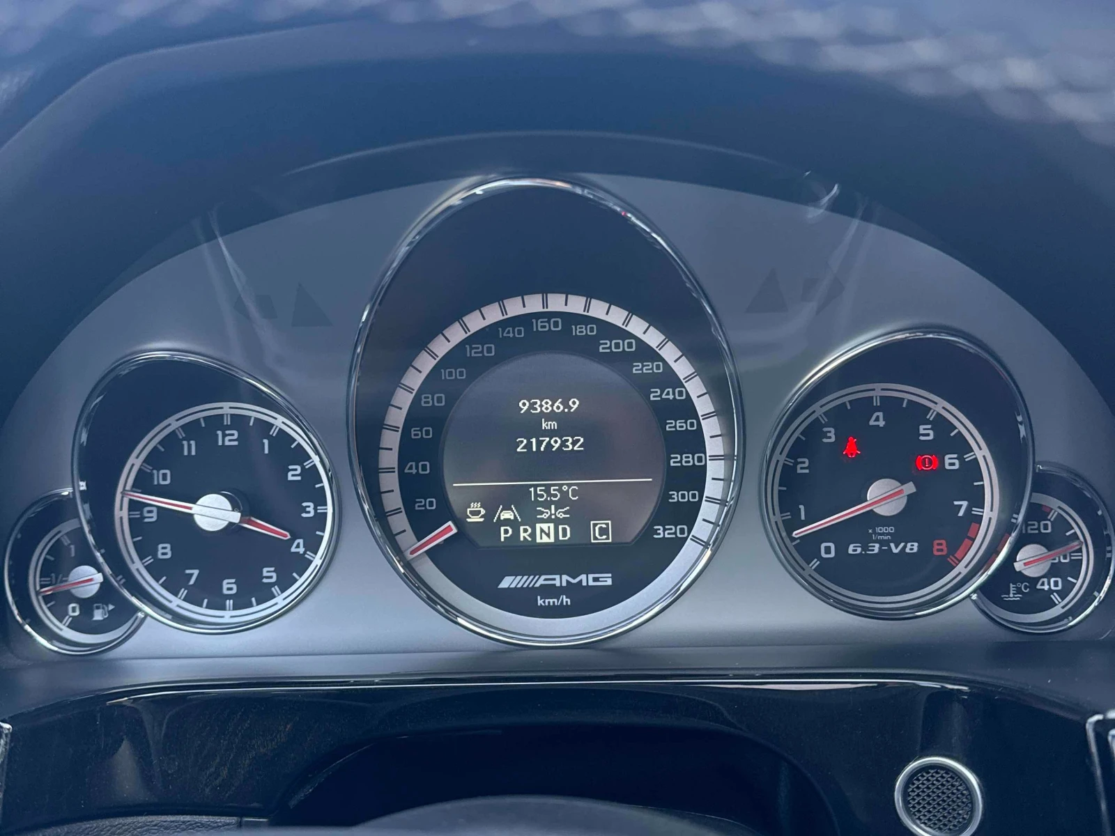 Mercedes-Benz E 63 AMG * * CARFAX * * АВТО КРЕДИТ * *  - изображение 7
