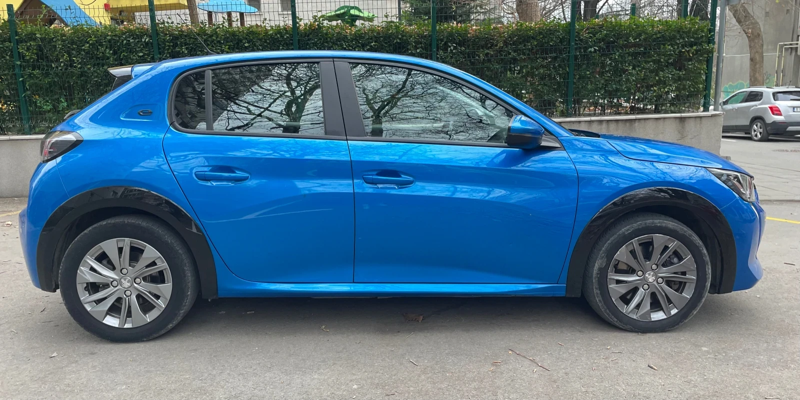 Peugeot 208 E 46500 - изображение 7