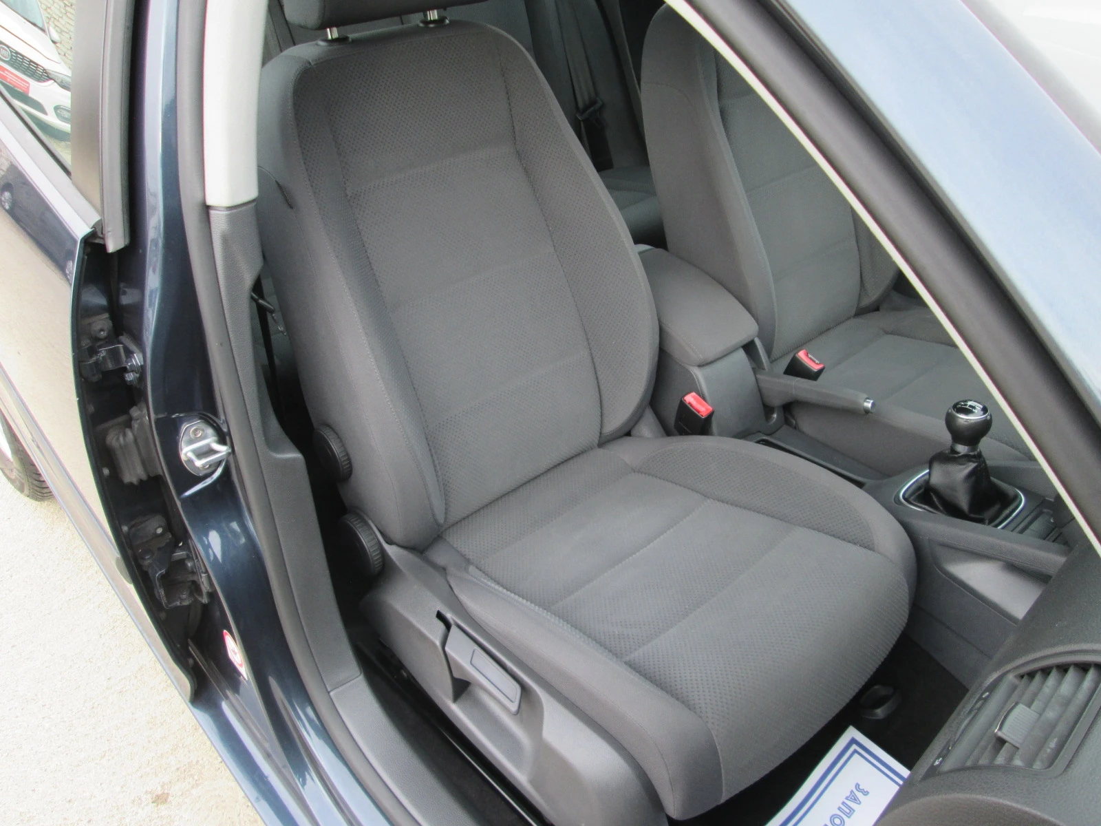 VW Golf 1.6FSI 116kc-�������� ������� | Mobile.bg � ����������� 14