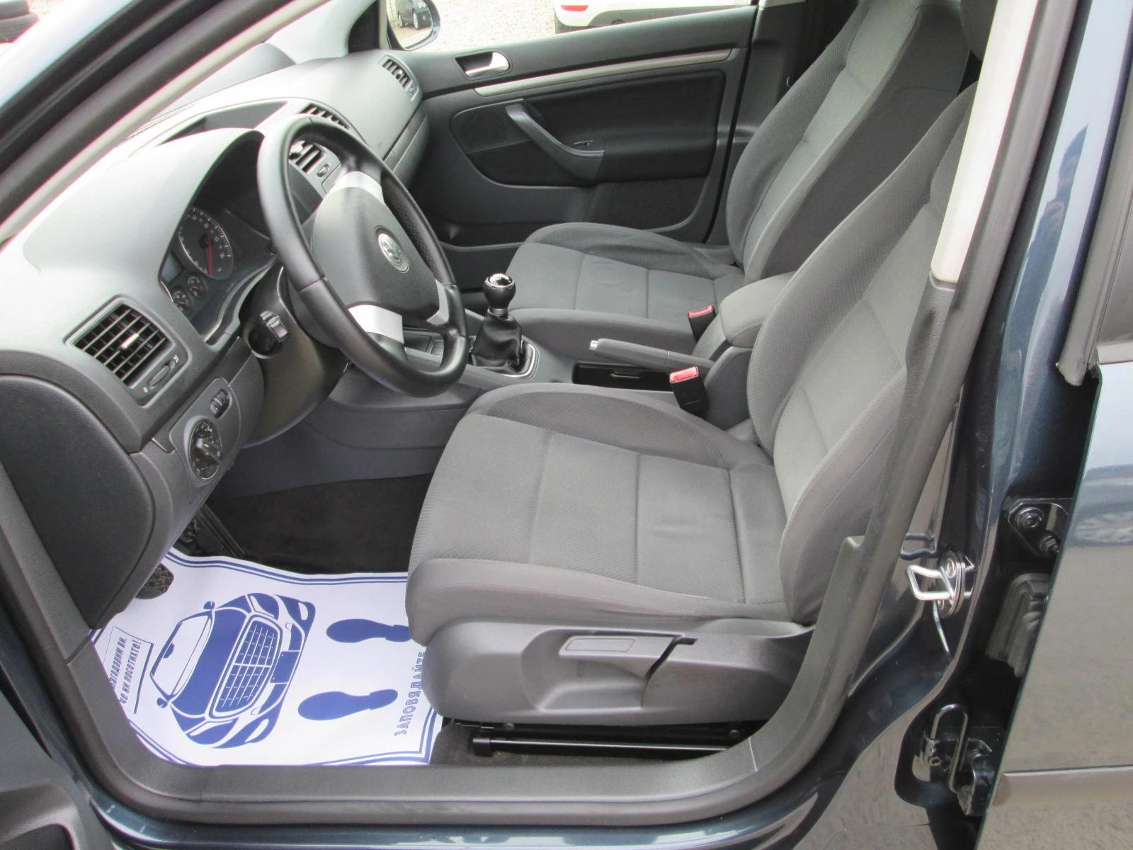 VW Golf 1.6FSI 116kc-Сервизна история - изображение 10