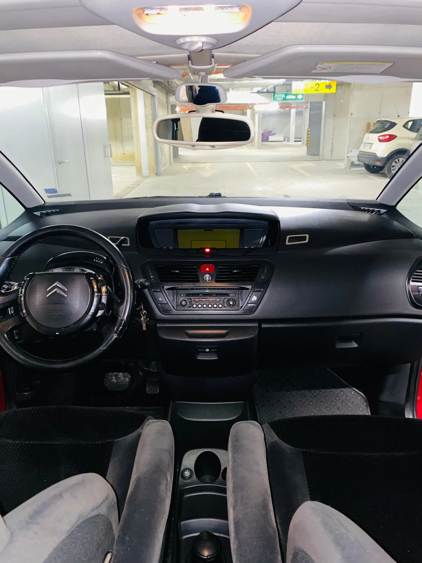 Citroen C4 Picasso Exclusive - изображение 10