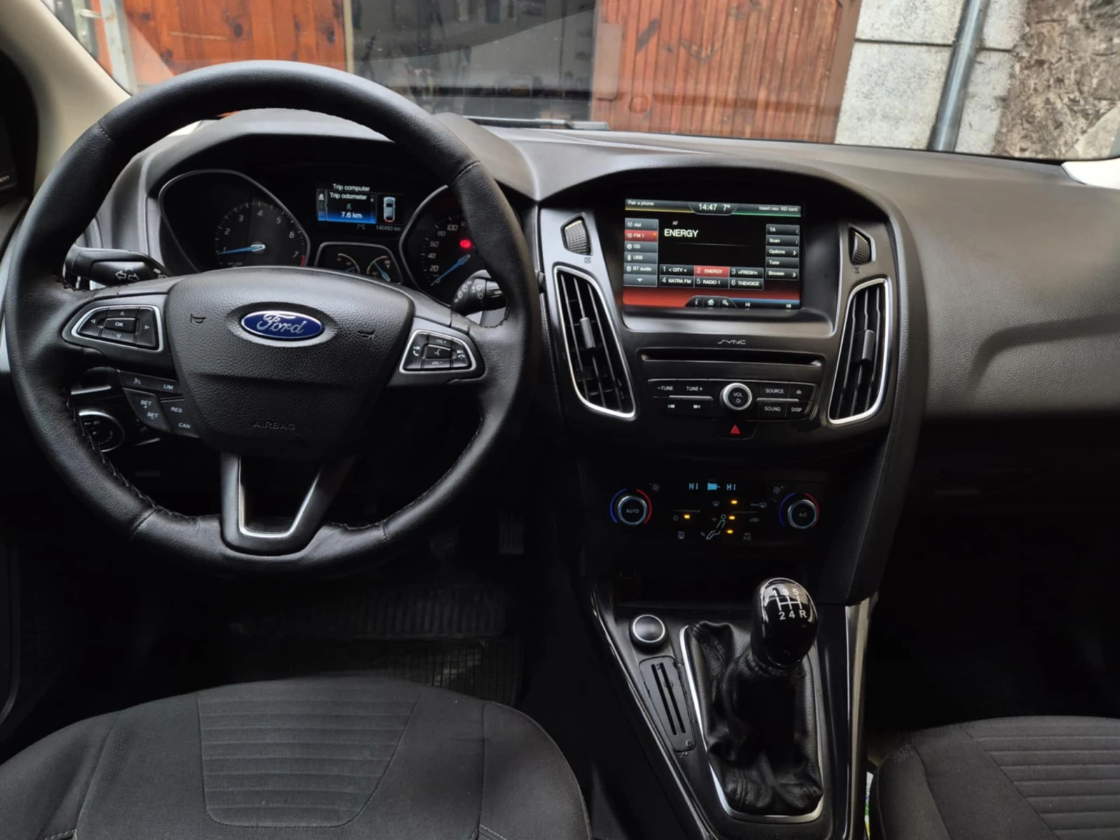 Ford Focus 1.6i 120hp Gaz Navi - изображение 6