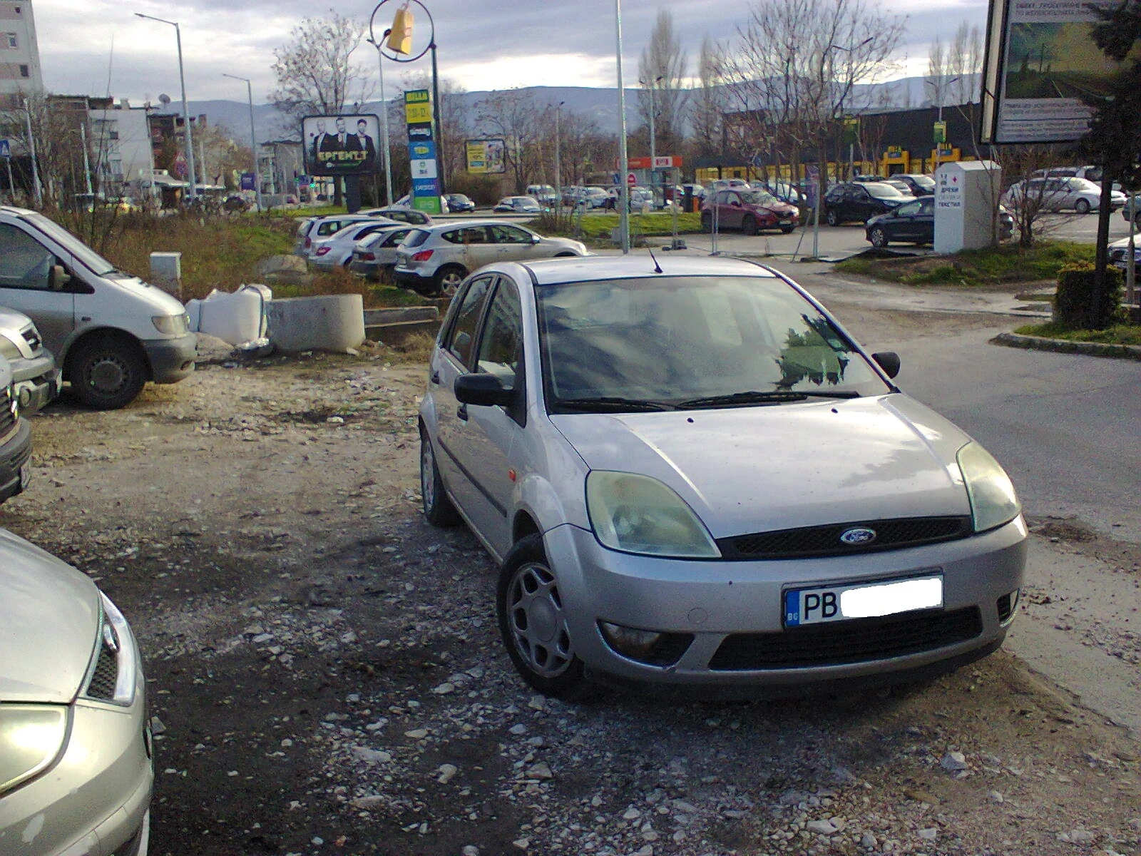 Ford Fiesta Газ/Бензин 1.4-80 коня* Климатик*  - изображение 6