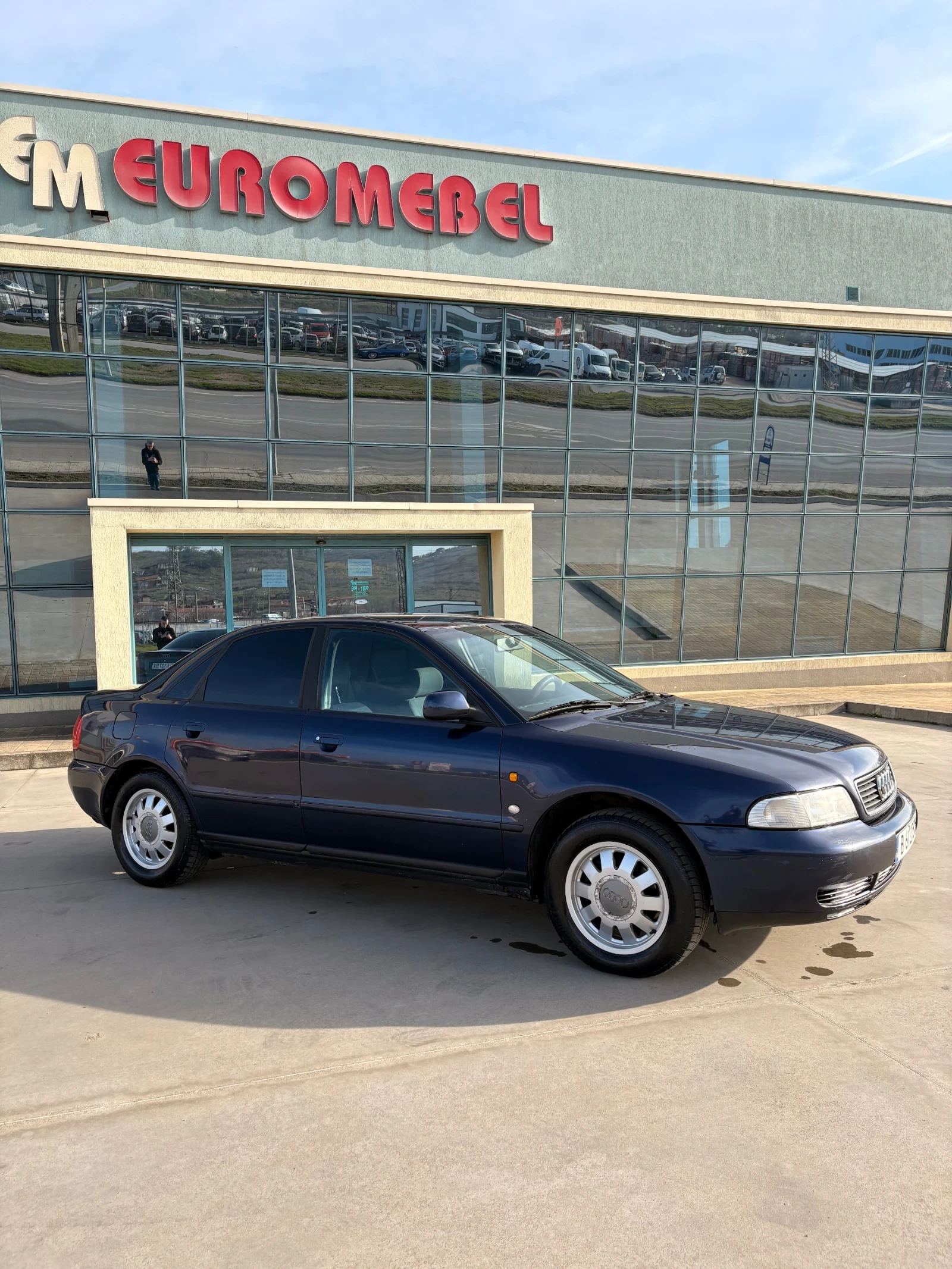 Audi A4 1.6 Газ/Бензин - изображение 3