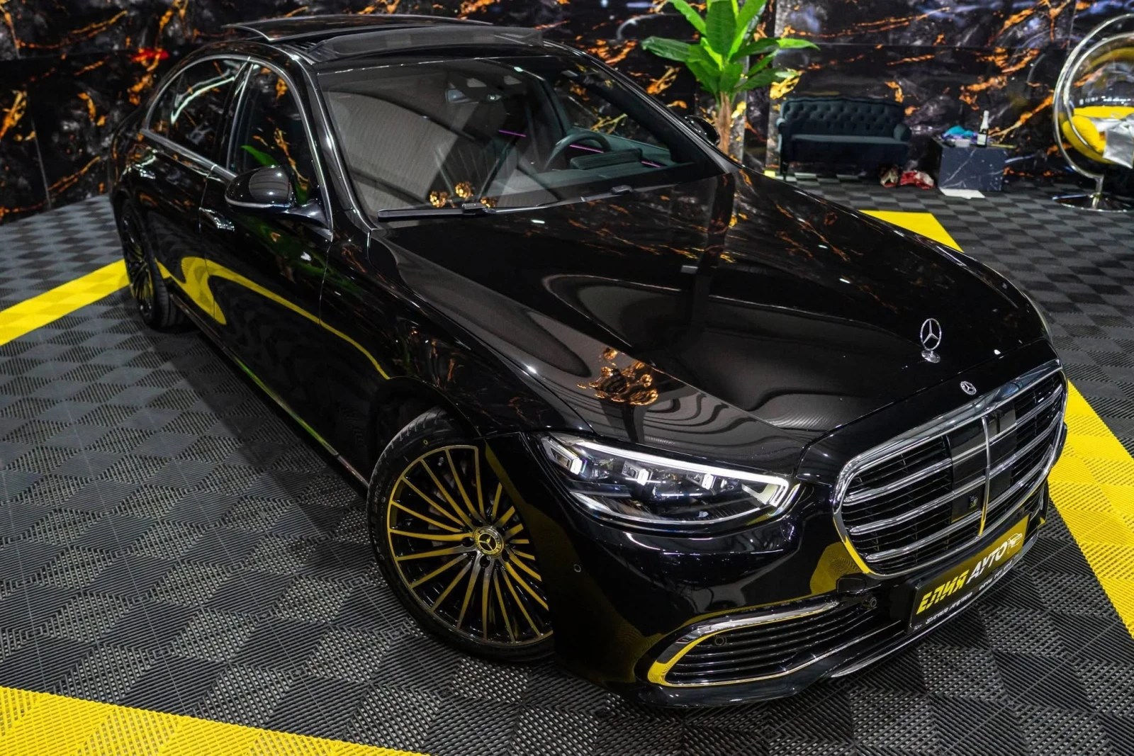 Mercedes-Benz S 350 D 4MATIC LONG FULL AMG LINE ПАНО BURM ЛИЗИНГ 100%, снимка 5 - Автомобили и джипове - 53749080